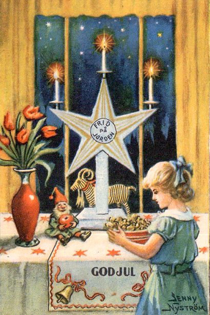 Illustration av litet barn som står och bakar. Framför står ett fat med kakor och ett rivjärn i en skål. I bakgrunden skymtar en julgran